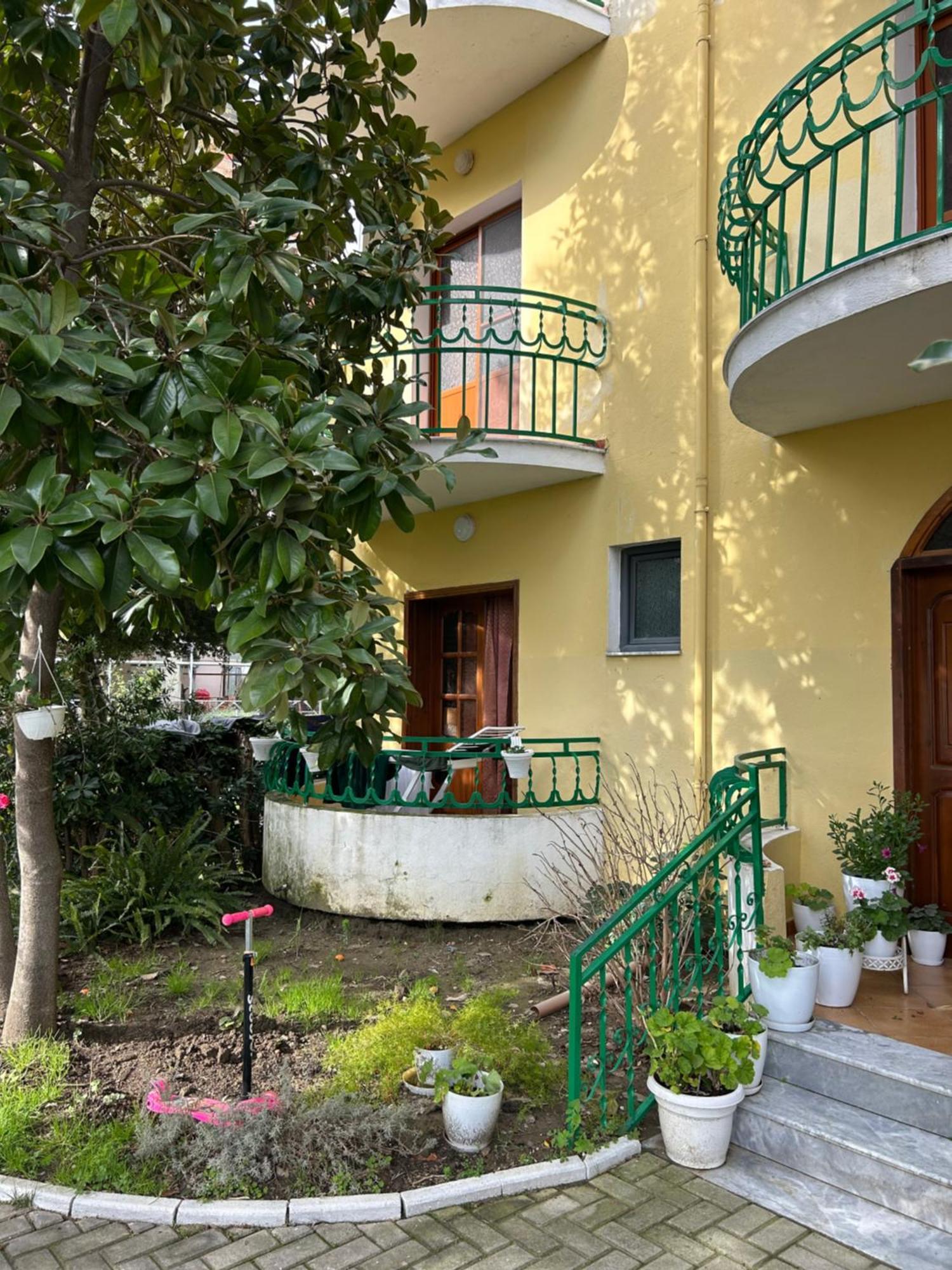 Vacation Garden Golem (Tirana)